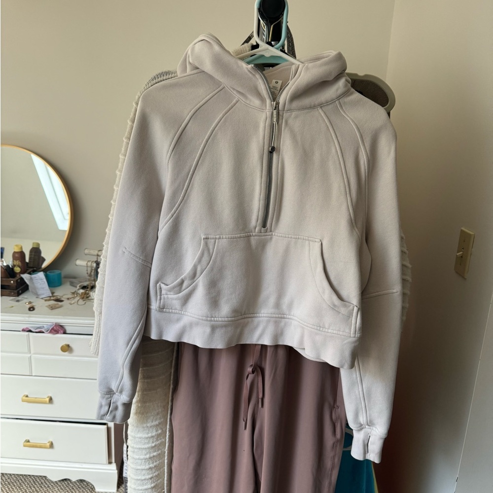 Cropped scuba